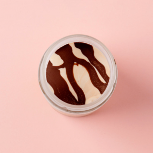 Gelato jars Snickers